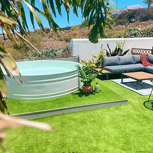 Casa Con Piscina Y Jardín Con Vistas Al Mar Сasa de vacaciones Puerto de la Madera